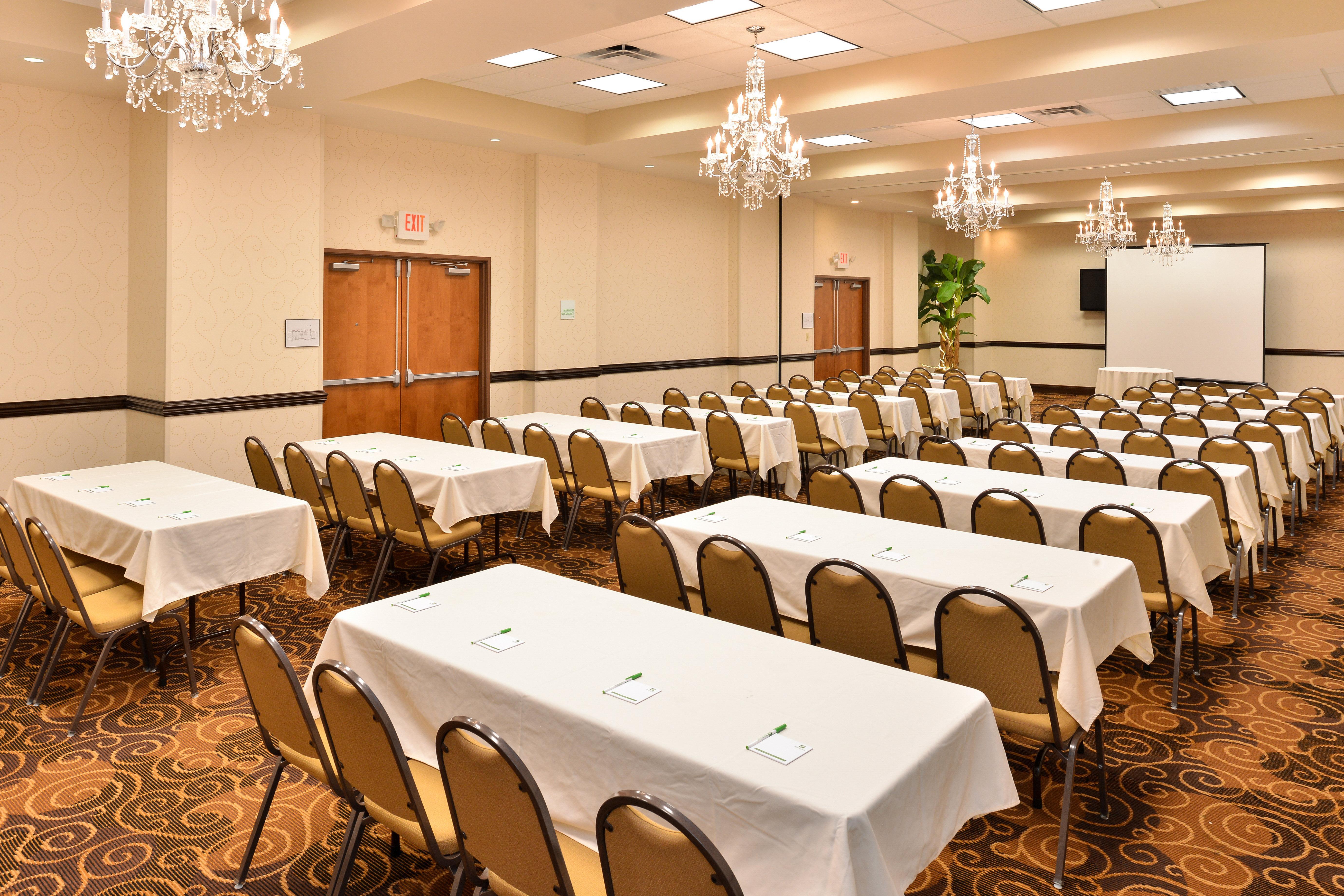 Holiday Inn Montgomery South Airport By Ihg Hope Hull Exterior photo