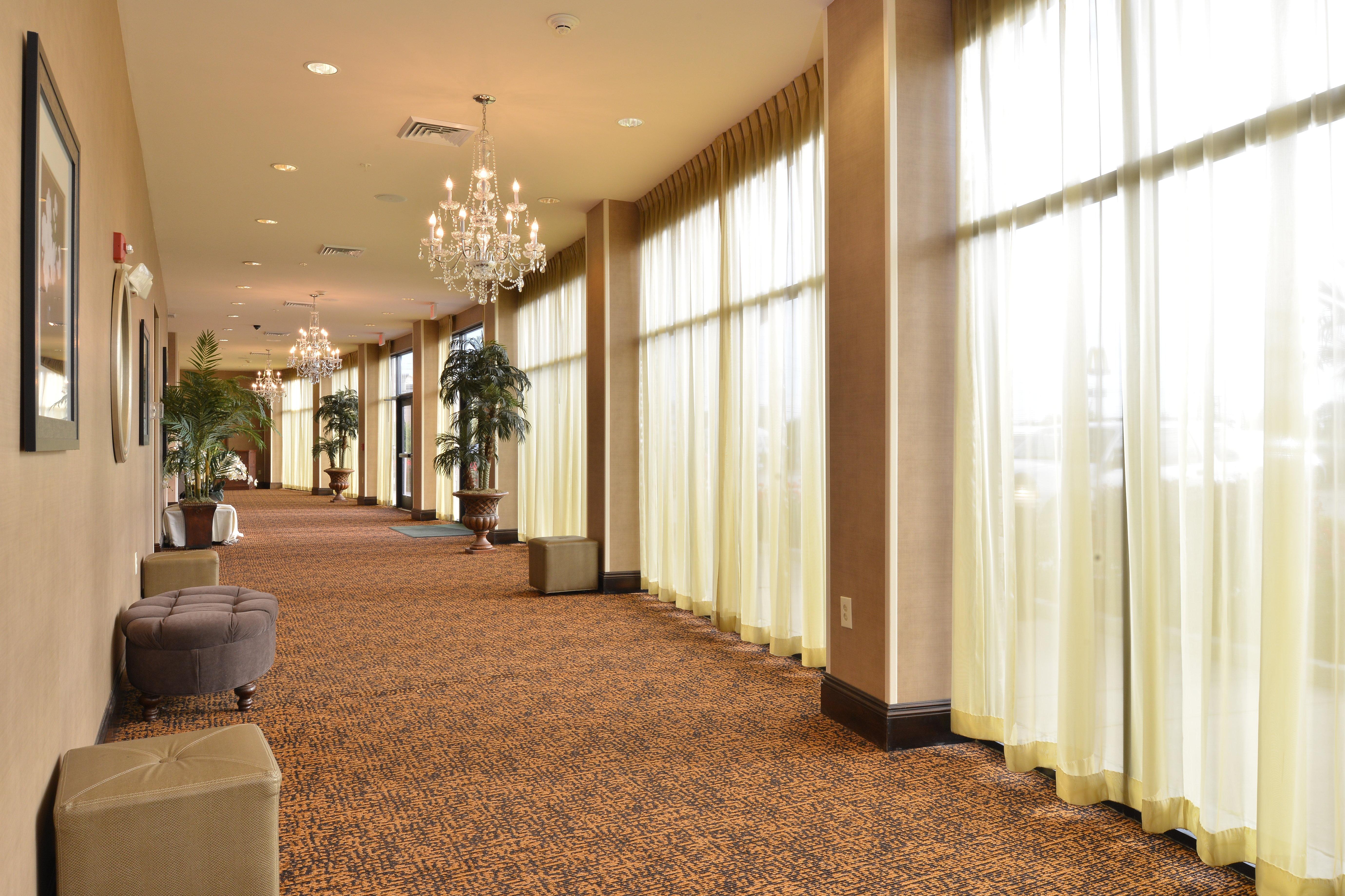 Holiday Inn Montgomery South Airport By Ihg Hope Hull Exterior photo