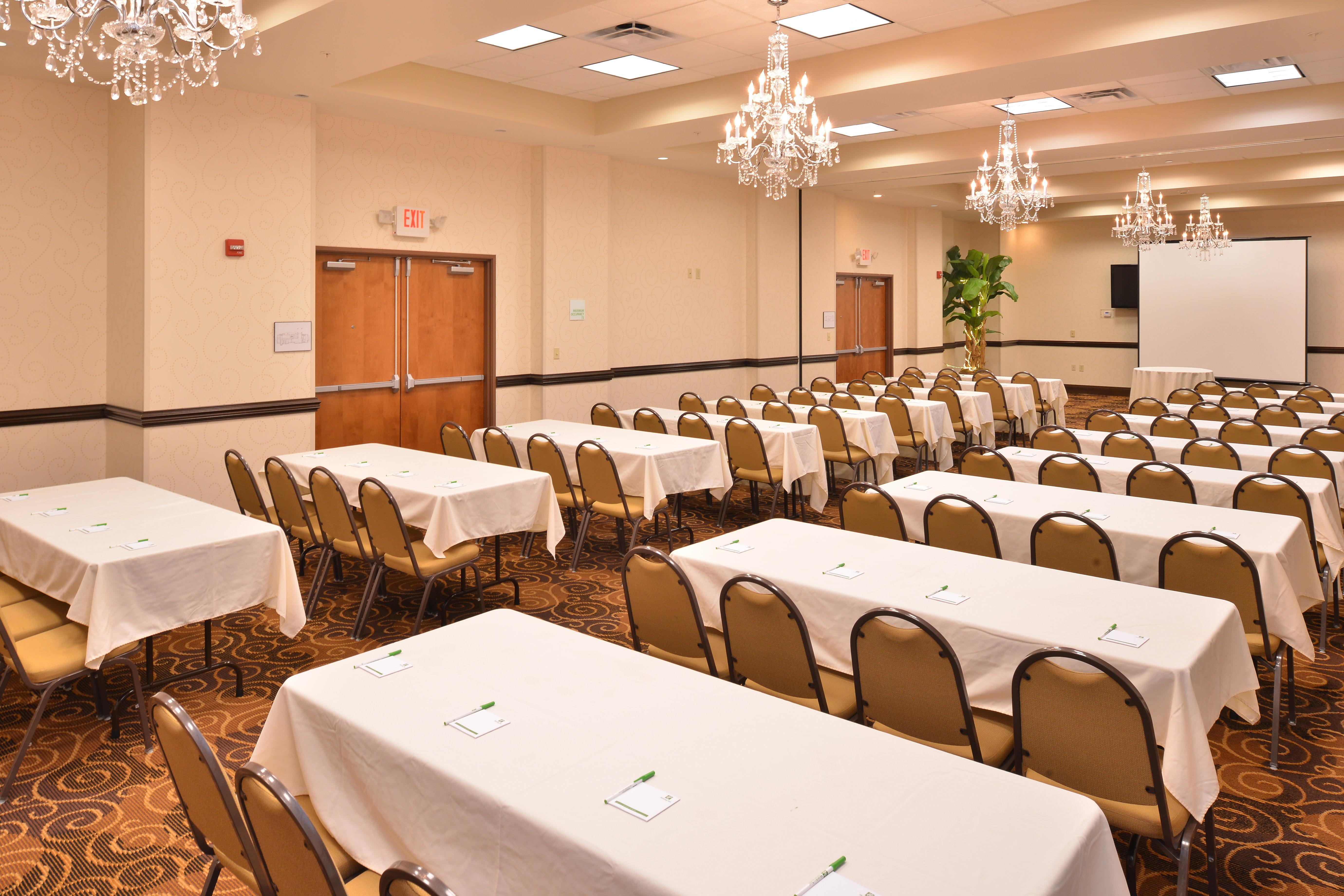 Holiday Inn Montgomery South Airport By Ihg Hope Hull Exterior photo