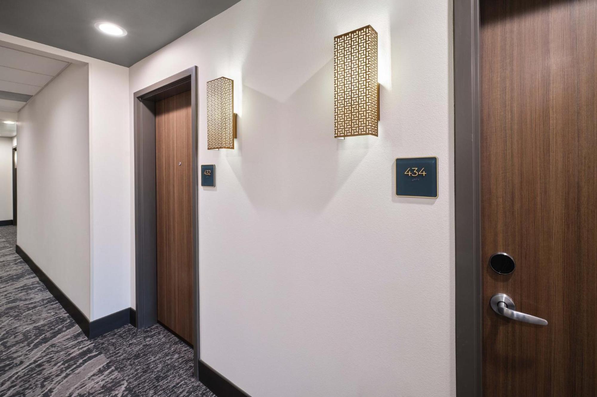 Holiday Inn Montgomery South Airport By Ihg Hope Hull Exterior photo